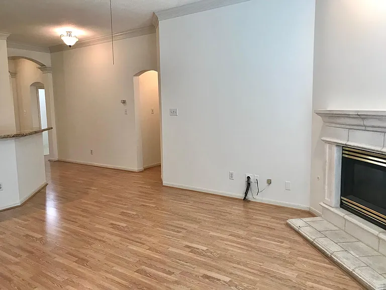 9311 Cantata Ct — Photo 17