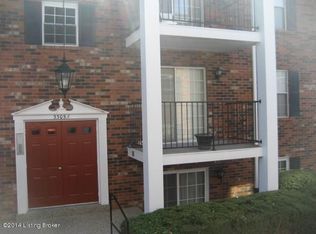 3305 Colonial Manor Cir, Louisville, KY 40218