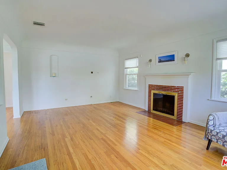 1212 Pine St — Photo 7