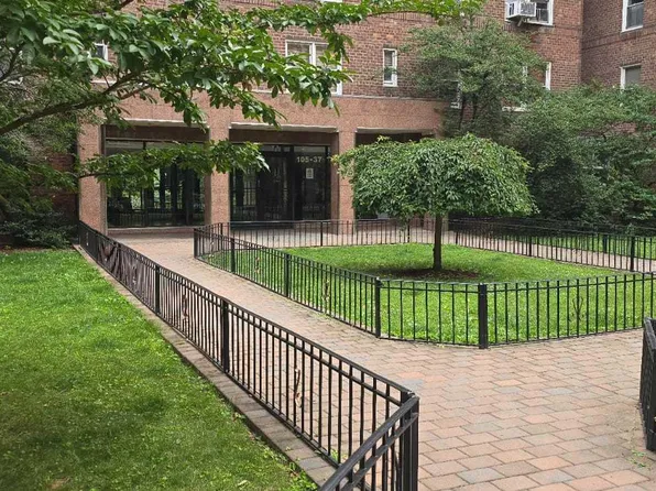 105-38 64th Road #2J, Forest Hills, NY 11375