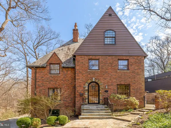 8101 Park Crest Dr, Silver Spring, MD 20910