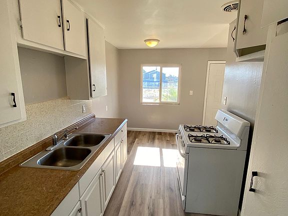 4th image of 29 S 35th St #1