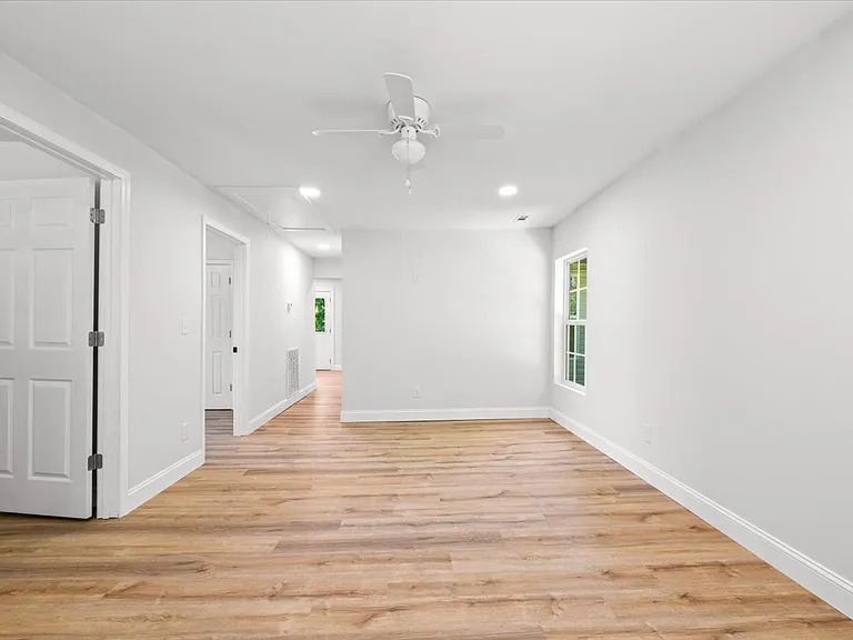 161 Apperson Ln — Photo 9
