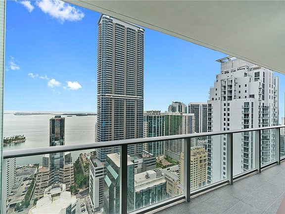 3rd image of 1010 Brickell Ave #Penthouse 02