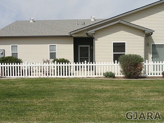 2nd image of 3154 Ellingwood Ave