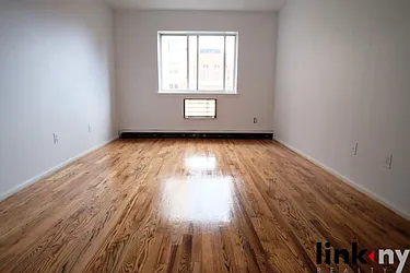 Rented by Link NY Realty