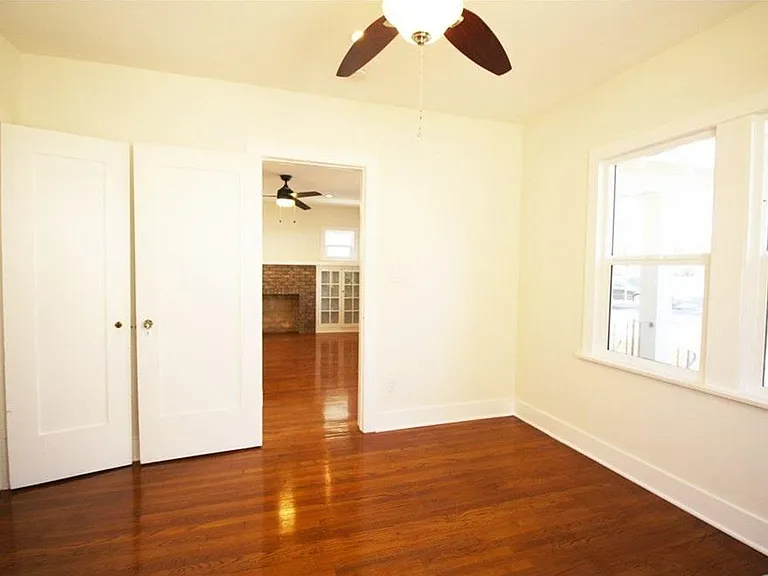 856 W Colorado Blvd — Photo 25