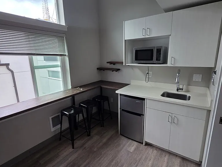 Madison 2.0 Studios — Photo 30