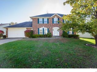 35 Georgetown Cir, O'Fallon, MO 63368