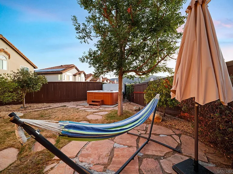18106 Chieftain Ct — Photo 11