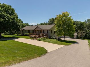 1330 W Center St, Oronoco, MN 55960