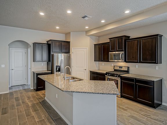 Kitchen - Jane Rancho Valencia