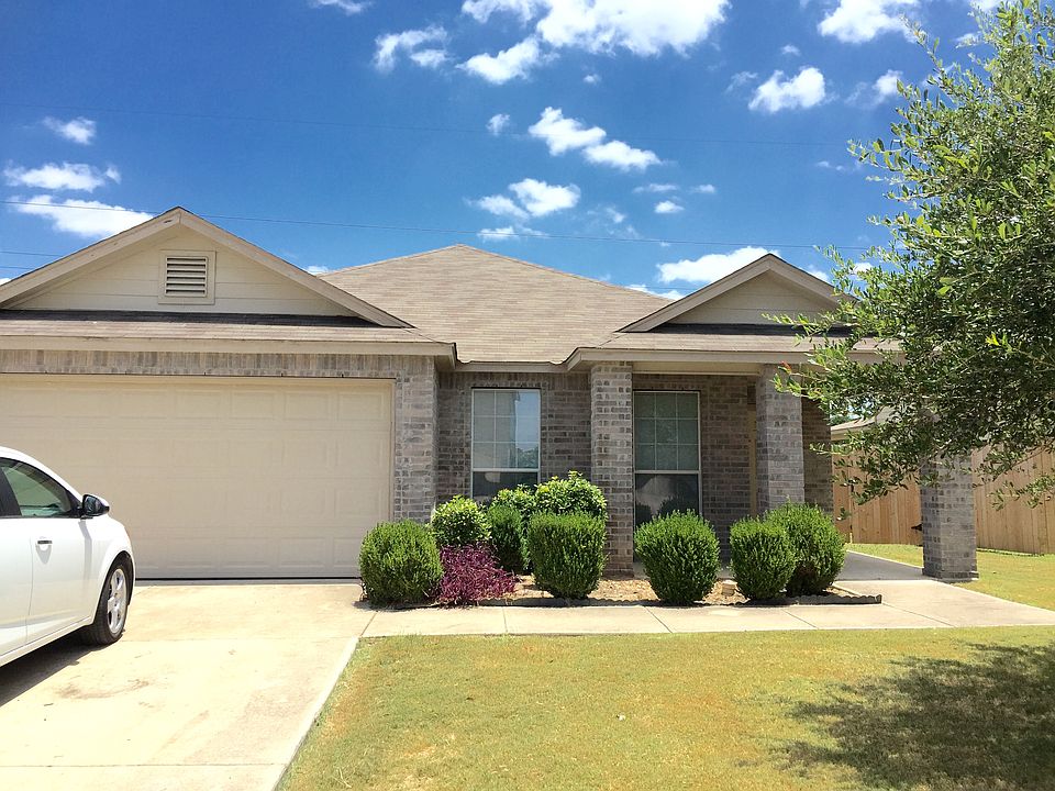 1st image of 2619 White Wing Way