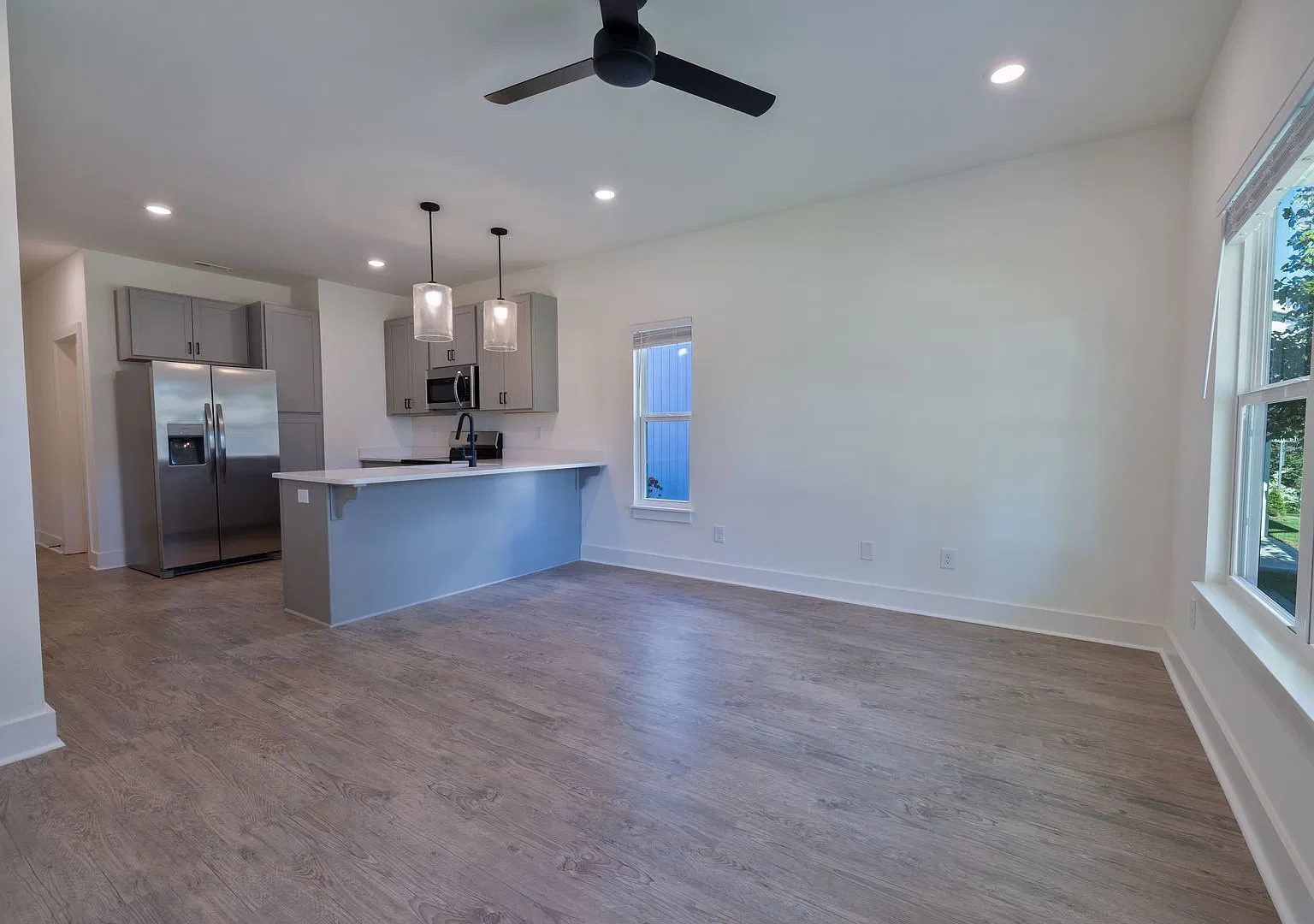 Brand New 2 Bed/2.5 Bath Townhomes at Green Leaf — Photo 4