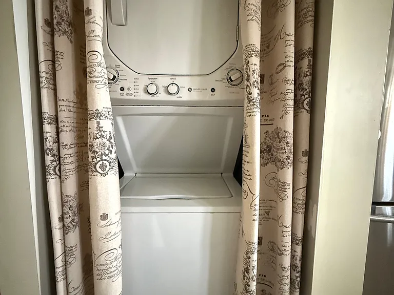 Stacked washer & drier