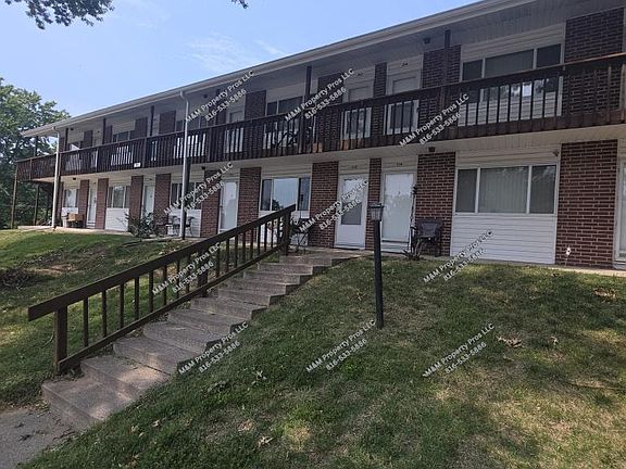 4th image of 21 N Riley St