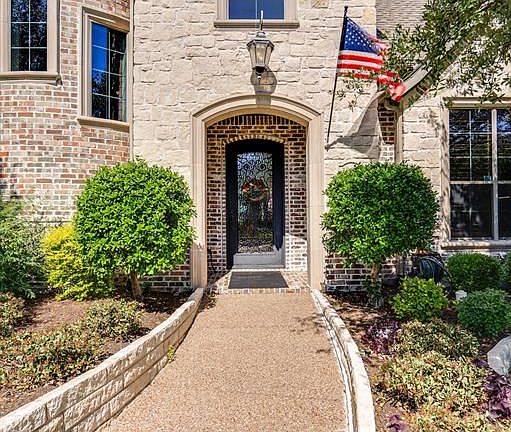 4th image of 12621 Seaton Cir