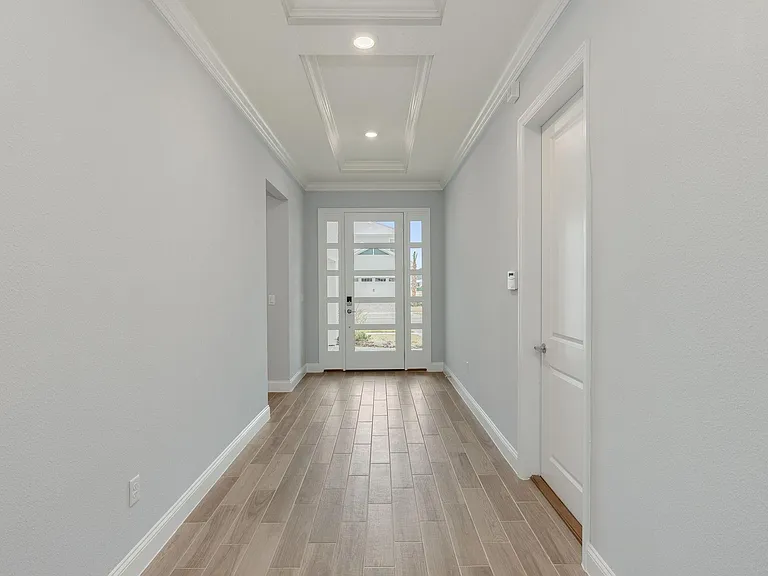 218 Waterline Dr — Photo 4
