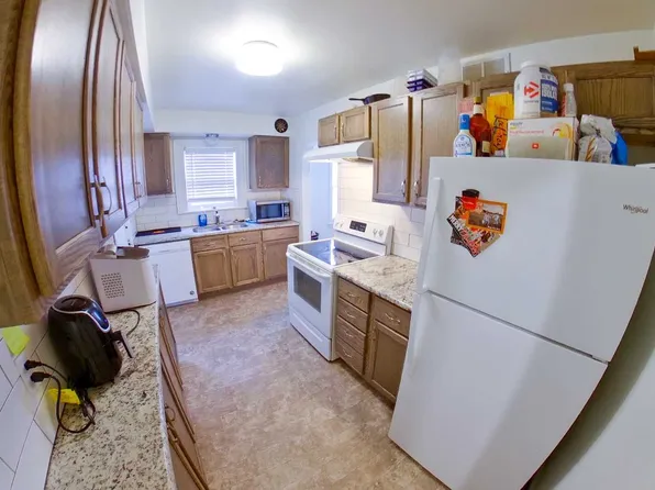1215 Ratone St, Manhattan, KS 66502