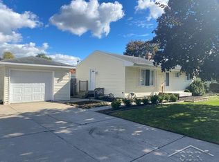 2606 Duane Dr, Saginaw, MI