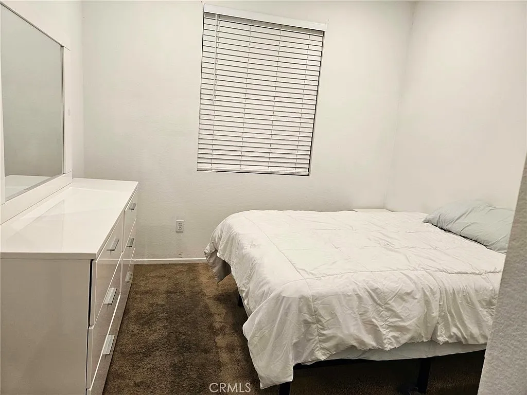 1 bed, 700 sqft, $2,150 — Photo 1