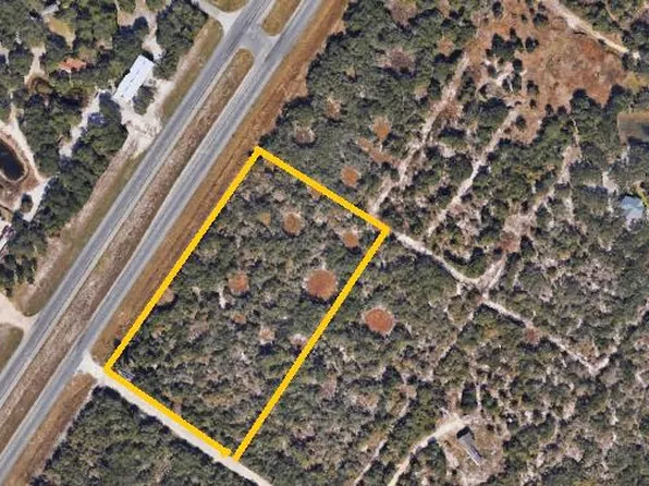 1352 Rodeo Dr, Aransas Pass, TX 78336