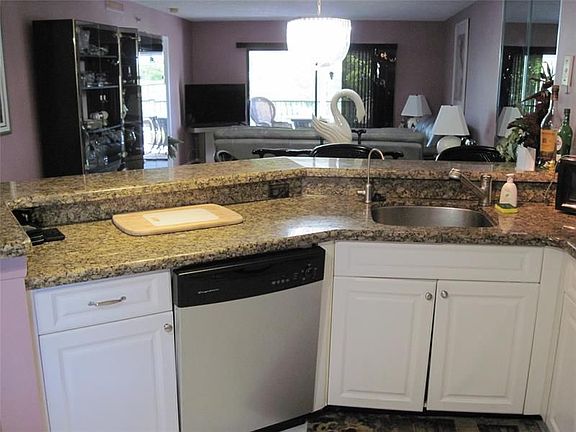 4th image of 2240 N Cypress Bend Dr APT 403