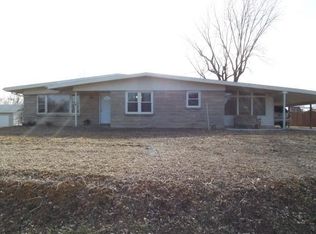 9009 Wolfinger Rd, Mount Vernon, IN 47620