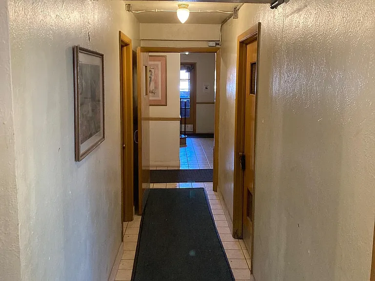 2095 Warrensville Center Rd #C8 — Photo 7