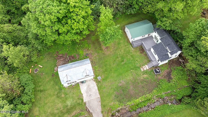 5th image of 1602 Kringsbush Road