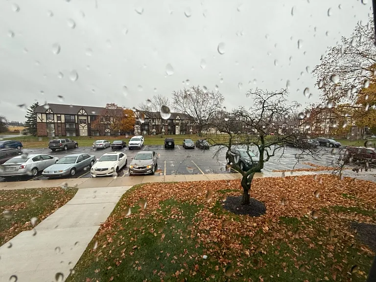 Charter Oaks Apartments — Photo 174