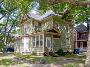 514 W High St, Urbana, IL 61801