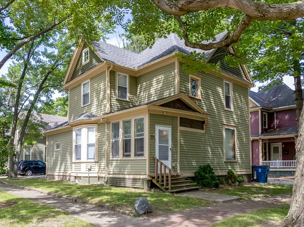 514 W High St, Urbana, IL 61801