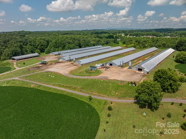 3048 Morning Glory Ln, Vale, NC 28168