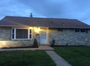 2502 Woodlawn Dr, Bristol, PA