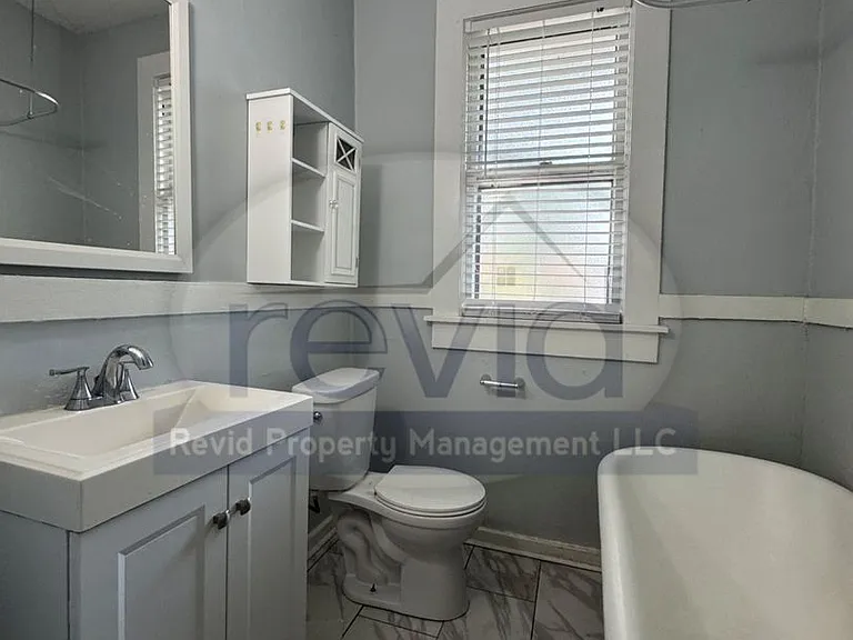 282 Garland St — Photo 9