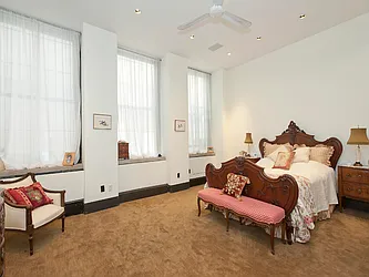 Rented by Sotheby's International Realty