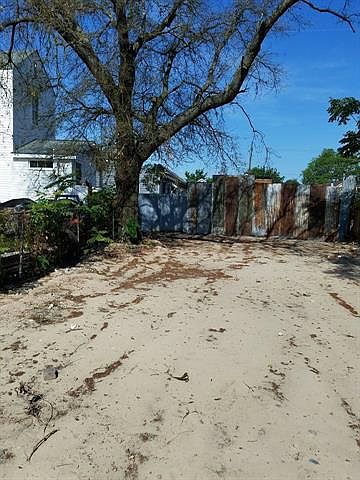 1st image of 1412 Saint Ferdinand St