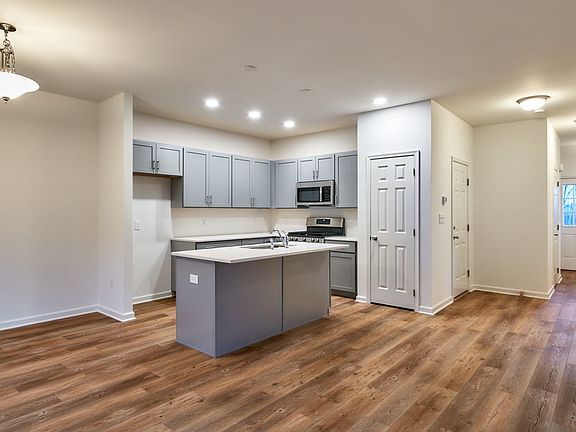 Greens at Sand Springs Kitchen Great Room