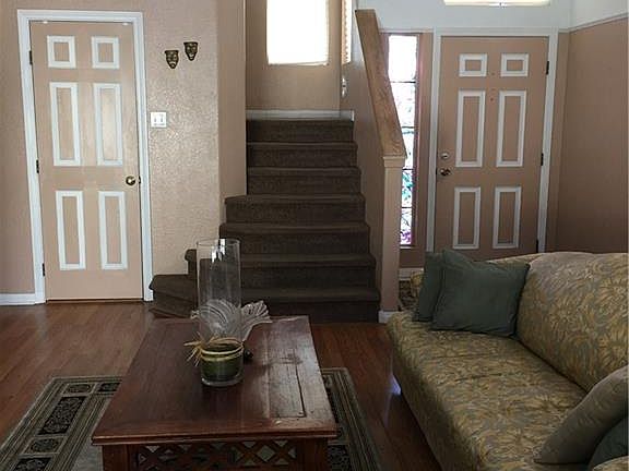 4th image of 8128 Sunset Mill Dr