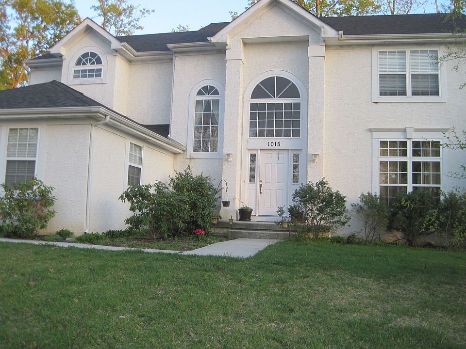 spacious, comfy home