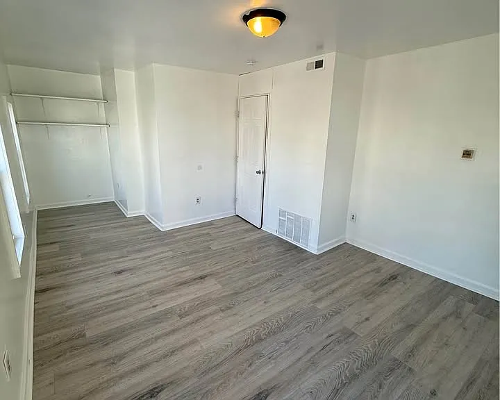 222 Howard Ave #2 — Photo 9