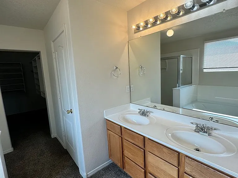 520 Rain Lily Rd SW — Photo 13