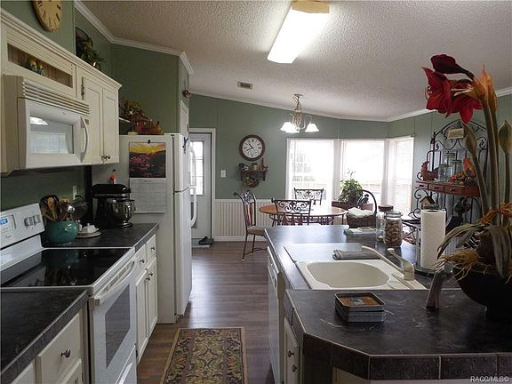 3rd image of 10214 W Montyce Ct
