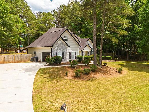 2nd image of 30 Carmel Dr