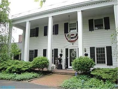 3rd image of 5564 Mink St