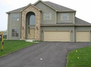 3711 Wintergreen Ter, Algonquin, IL 60102