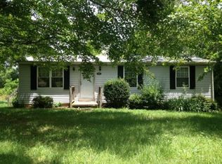 2042 Pamplin Rd, Pamplin, VA 23958