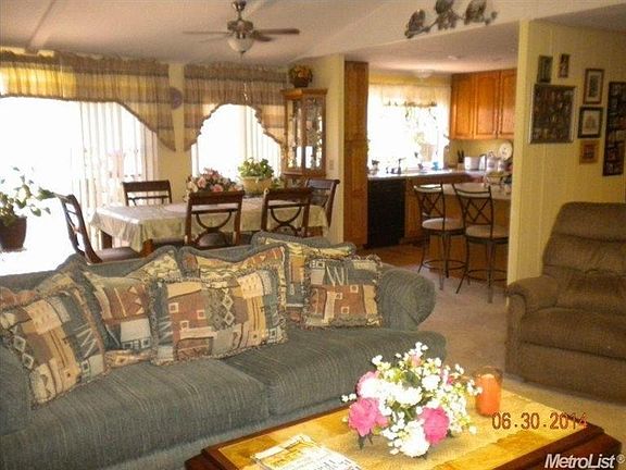 2nd image of 224 Mountain Springs Dr