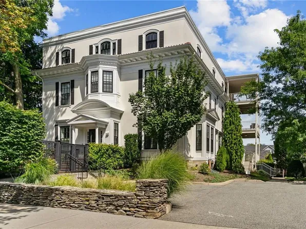 157 Waterman St #2-1, Providence, RI 02906